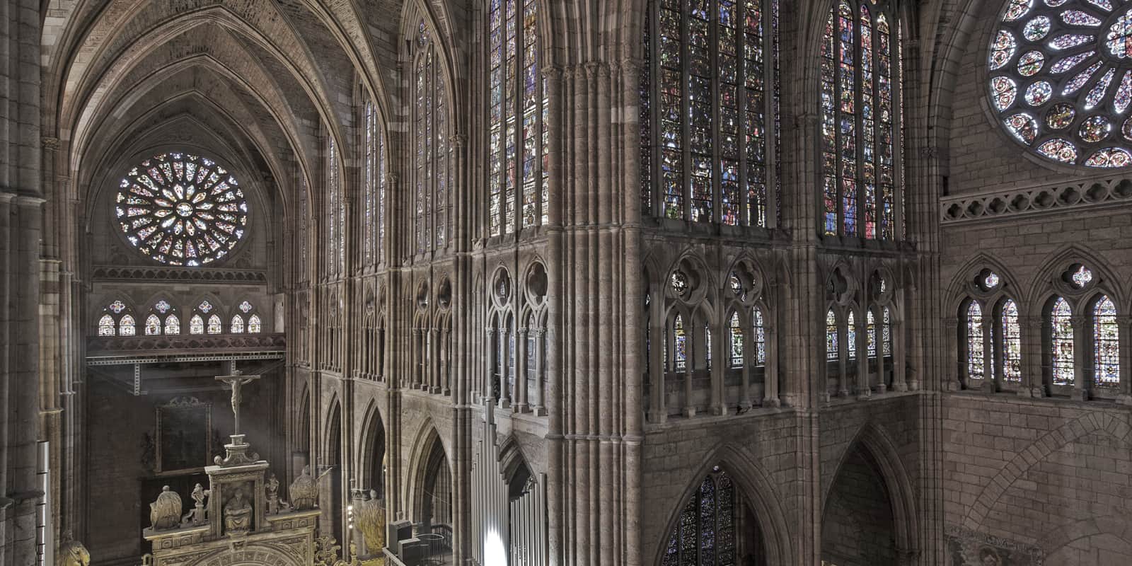 OCOA-SPAIN-DMC-CONCIERGE-LEON-CATEDRAL-3